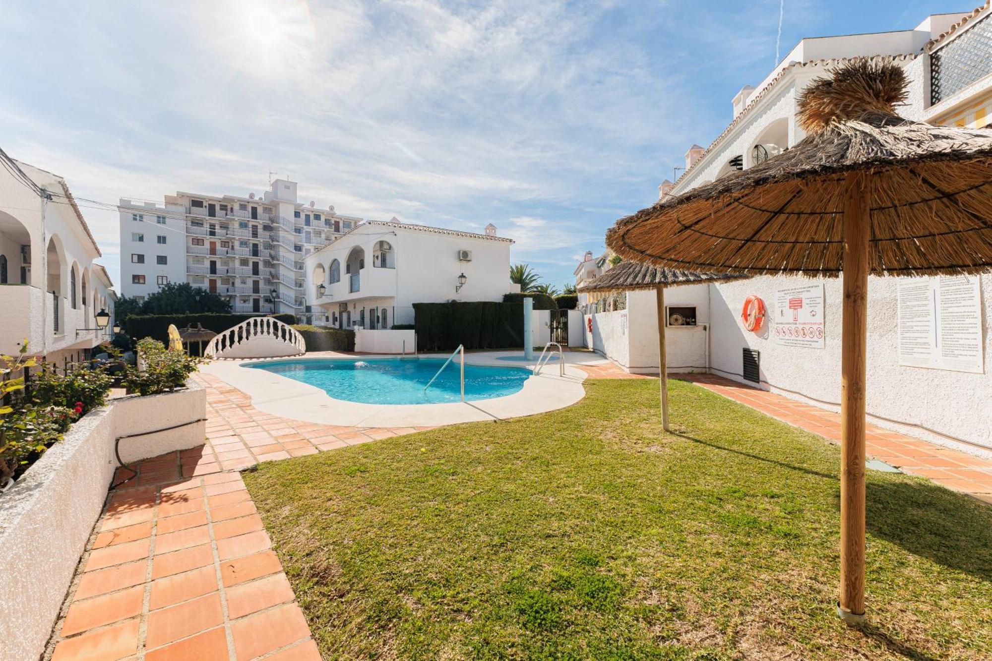 Cosy Apartment In Verano Azul ネルハ エクステリア 写真