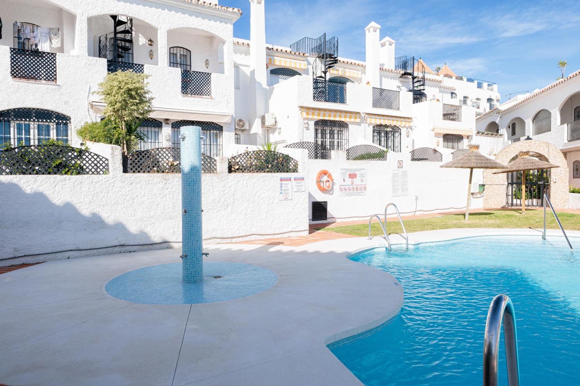 Cosy Apartment In Verano Azul ネルハ エクステリア 写真