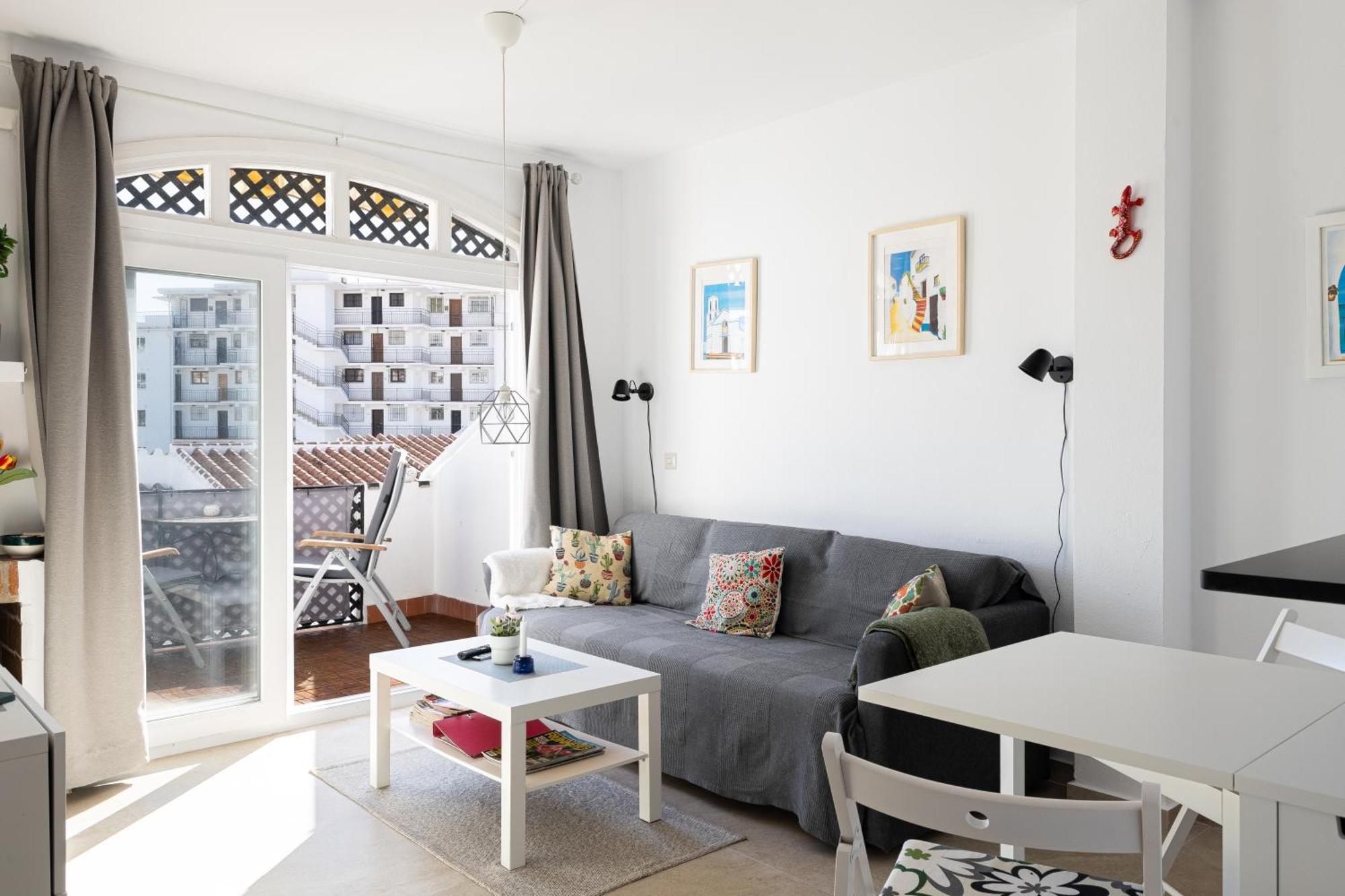 Cosy Apartment In Verano Azul ネルハ エクステリア 写真